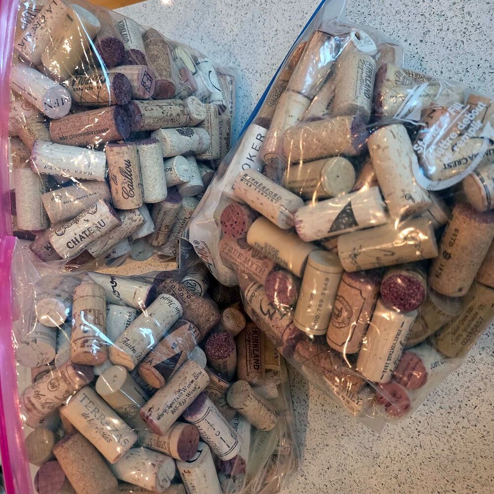 WINE BOTTLE CORKS Mixed Craft Collectors Total Three Gallon Bags Almost 5 Pounds - Picture 2 of 3